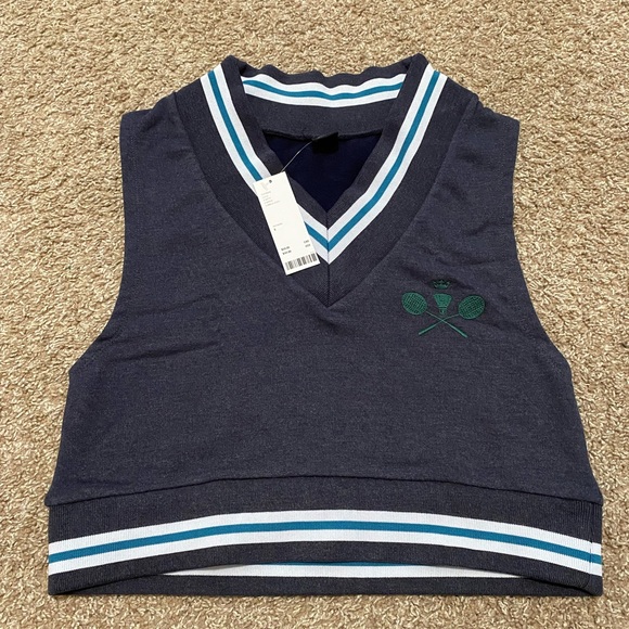 Urban Outfitters Badminton Sweater Vest Size S NWT - Picture 5 of 8